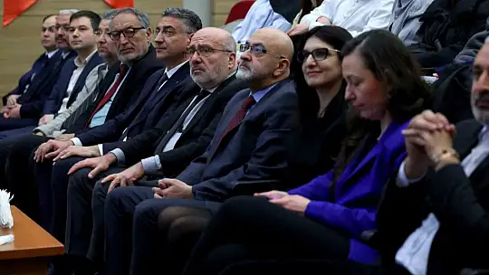 KAYÜ'de StartUp MYO Proje Yarışması kapsamında 'Kitle Fonlama Eğitimi' düzenlendi