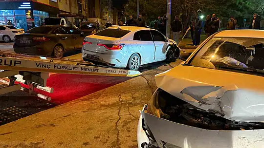 Kaza sonrası sürücü kaçtı, yakını yerine geçmeye çalıştı