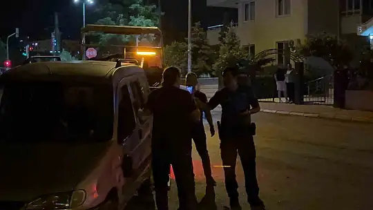 Kaza yaptığı aracıyla gitmek istedi, ekiplere zor anlar yaşattı