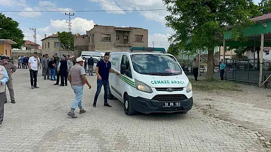 Kenenin ısırdığı kişi hayatını kaybetti