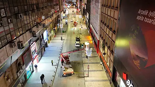 Kent merkezini aydınlatacak LED dönüşüm çalışmaları başladı