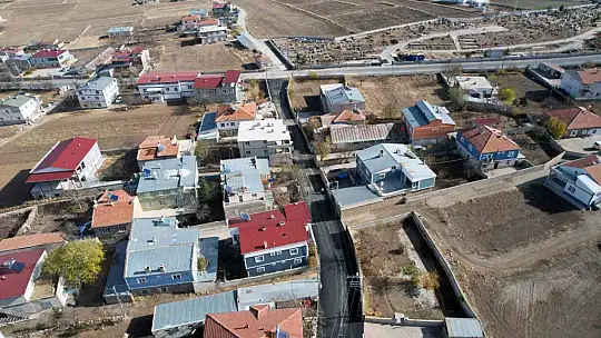 Kepez'de konforlu ulaşım için yoğun asfalt mesaisi