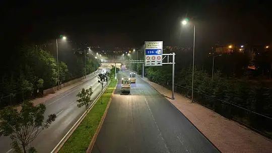 Kerkük bulvarında 14 milyon TL'lik asfalt çalışması