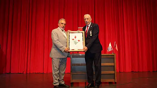 Kıbrıs'ın canlı tanığı Kayserili gençlerle buluştu