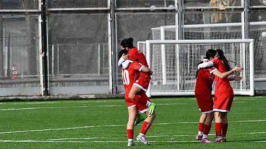 Kılıçaslan Yıldızspor 3 puanı 3 golle aldı