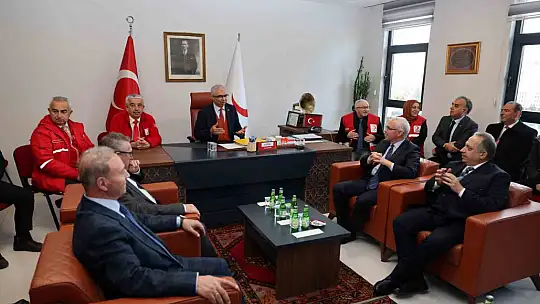 Kızılay Genel Başkan Yardımcısı Saygılı'dan Başkan Yalçın'a teşekkür