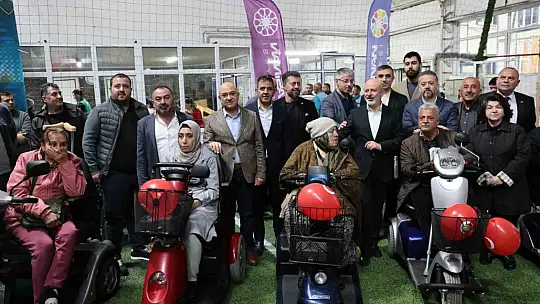 Kocasinan Belediyesi Ramazan'da 40 engelli vatandaşın yüzünü güldürdü