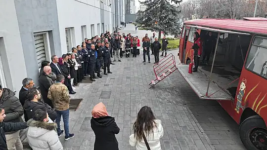Kocasinan'da gerçeğini aratmayan yangın tatbikatı