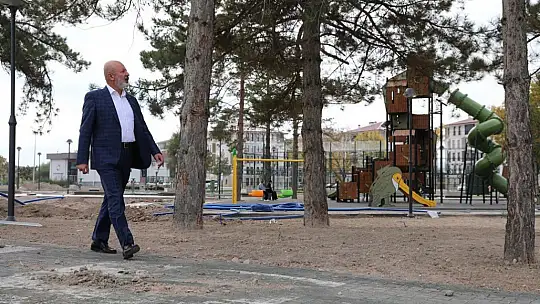 Kocasinan'da parklar modernleşiyor ve güzelleşiyor