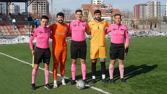 Kocasinan Şimşekspor 3 puanı 3 golle aldı
