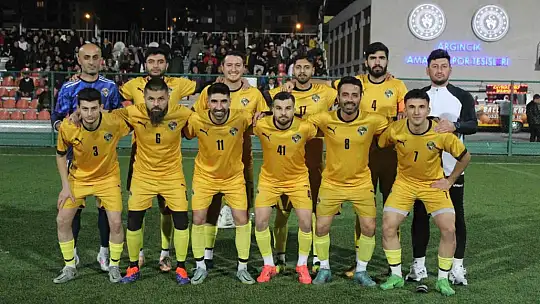 Kocasinan Şimşekspor: 4 - Özvatanspor: 1