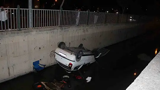 Kontrolden çıkan otomobil kanala düştü: 1 yaralı