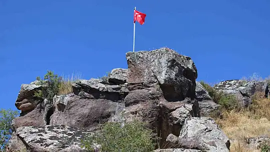 Koramaz Vadisi'nde 'pareidolia' keşfi: Kayalar ve ağaçlar farklı anlamlar taşıyor