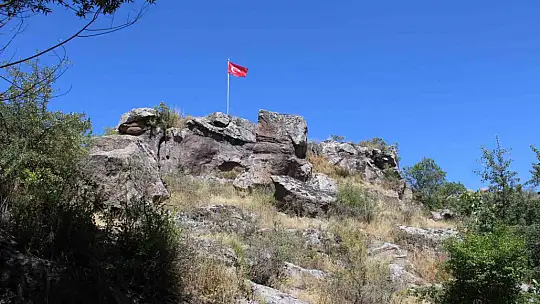 Koramaz Vadisi'nde 'pareidolia' keşfi: Kayalar ve ağaçlar farklı anlamlar taşıyor