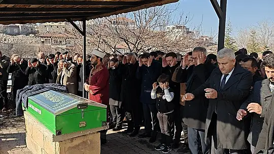 Koyun otlatma meselesinden öldürülen adam toprağa verildi