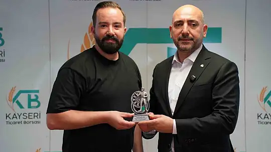 KTB ERVA Spor Okulu sporcularından Başkan Bağlamış'a ziyaret