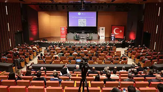KTO'da 2025 Türkiye Ekonomisi ile BRICS'in rolü konuşuldu