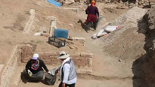 Kültepe'deki kazılarda Anadolu'da 4 bin 200 yıl önce iklim değişikliği yaşandığı ortaya çıktı