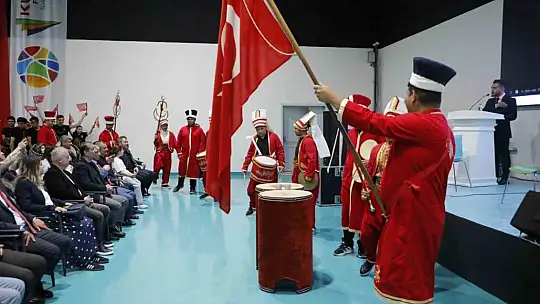 KUMSmall'da engeller değil yetenekler sahnedeydi