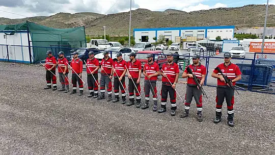 Kurban yakalama timine komando eğitimi
