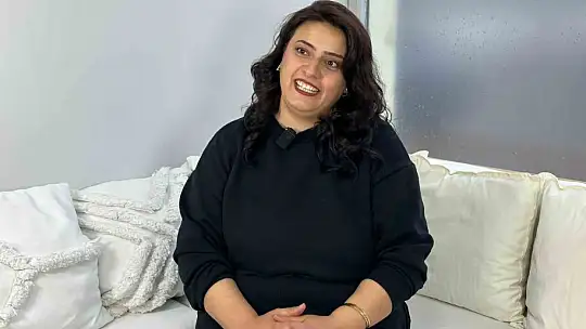 Kursiyer kadın, kendi kuaför dükkanını açtı