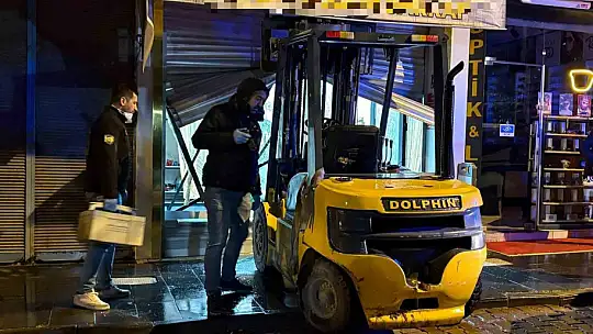 Kuyumcuda forkliftli hırsızlık