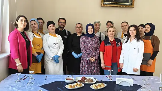 Lise öğrencilerinden 'çölyak' farkındalığı