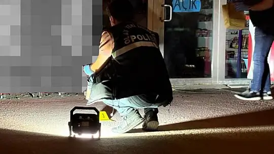Markete molotoflu saldırı düzenleyen 3 şahıs yakalandı