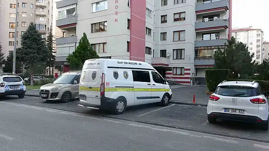 Marketten döndüğünde eşini ölü buldu