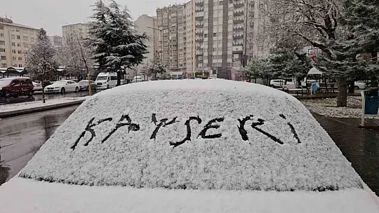 Mart karı Kayseri'yi beyaza bürüdü