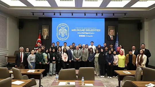 Mektep Melikgazi'de eğitim alan gençler topluma ışık olacaklar