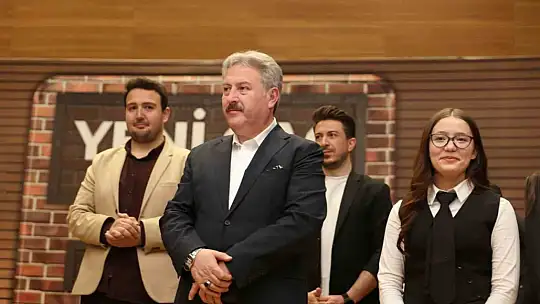 Mektep Melikgazi öğrencilerinin hazırladığı tiyatro oyunu büyük alkış topladı