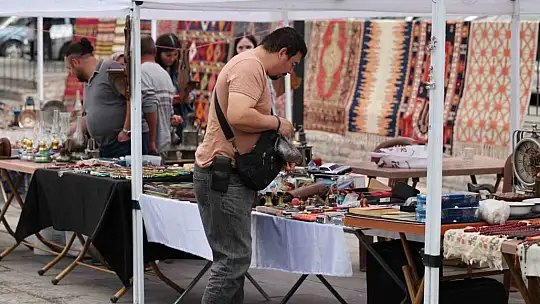 Melikgazi Antik Rüzgarı nostalji rüzgarı estirdi