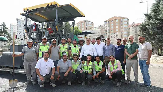 Melikgazi asfalt yatırımıyla mahallelere değer katmaya devam ediyor
