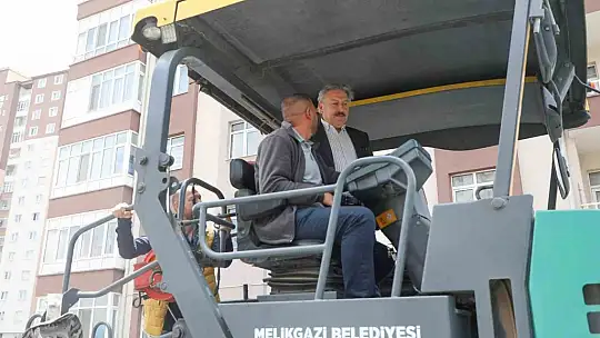 Melikgazi Belediyesi, 17 bölgede yol çalışması yapıyor