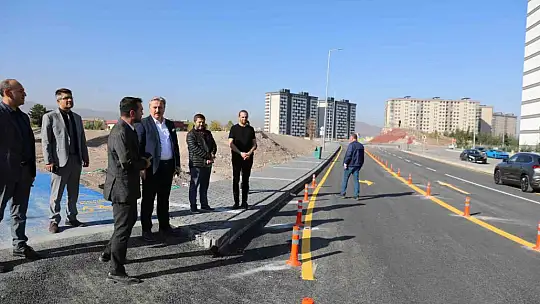 Melikgazi Belediyesi 2025 yılı asfalt sezonu boyunca 80 kilometre yol yaptı