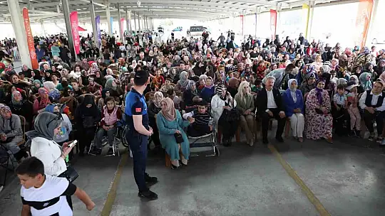Melikgazi Belediyesi, Anneler Günü Şenliği ile gönüllere dokundu