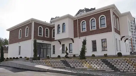 Melikgazi Belediyesi Fatma Haskahveci Sosyal Tesis ve Kur'an Kursu açılış için gün sayıyor