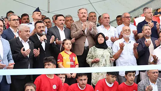 Melikgazi Belediyesi Mimarsinan Erva Spor Okulları açıldı