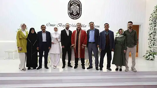 Melikgazi Belediyesi'nde 1 günde 60 nikah gerçekleşti