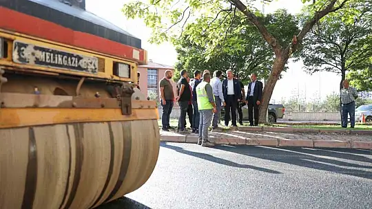 Melikgazi Belediyesi'nden kapsamlı asfalt çalışması