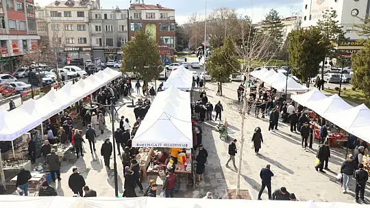 Melikgazi Belediyesi'nden şehrin merkezinde 'antika molası'