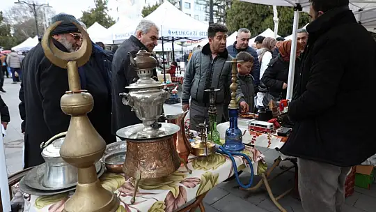 Melikgazi Belediyesi'nden şehrin merkezinde 'antika molası'