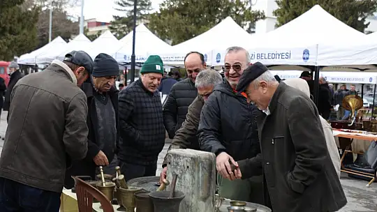 Melikgazi Belediyesi'nden şehrin merkezinde 'antika molası'