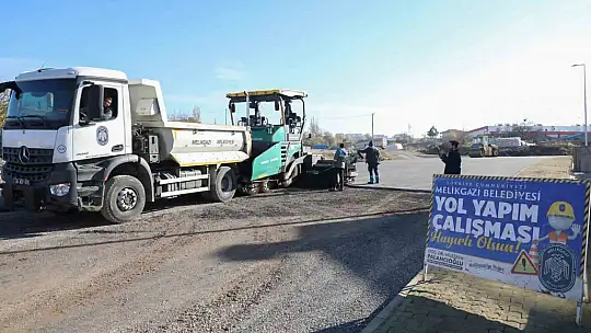Melikgazi Belediyesi'nden Yeşilyurt Oto Sanayi Sitesi'ne büyük katkı