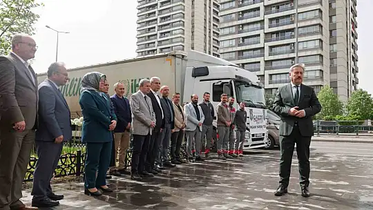 Melikgazi Belediyesi'nin yardım tırları Gazze'ye doğru yola çıktı
