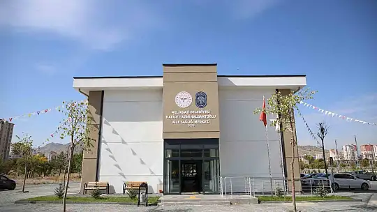 Melikgazi Belediyesi sağlık yatırımlarıyla takdir topluyor