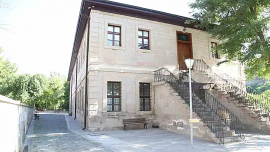 Melikgazi Belediyesi Sağlıklı Yaşam ve Farkındalık Kampı için başvurular başladı