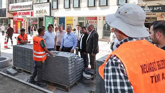 Melikgazi Belediyesi şehrin merkezine estetik katmaya devam ediyor