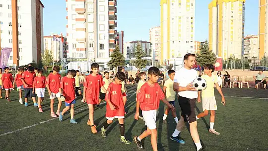 Melikgazi Belediyesi Tesisler Arası Futbol Turnuvası'nın şampiyonu belli oldu